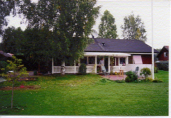 baksidan.gif (127789 bytes)